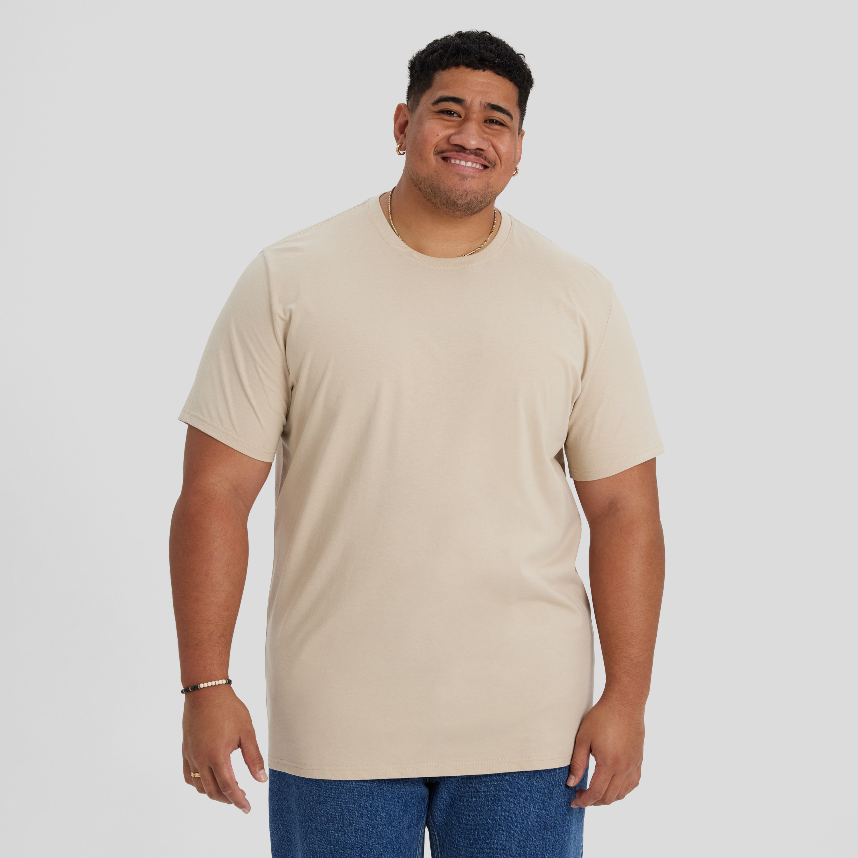 ESSENTIAL LONGLINE SCOOP TEE