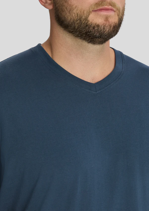 Midnight Essential V Neck Tee