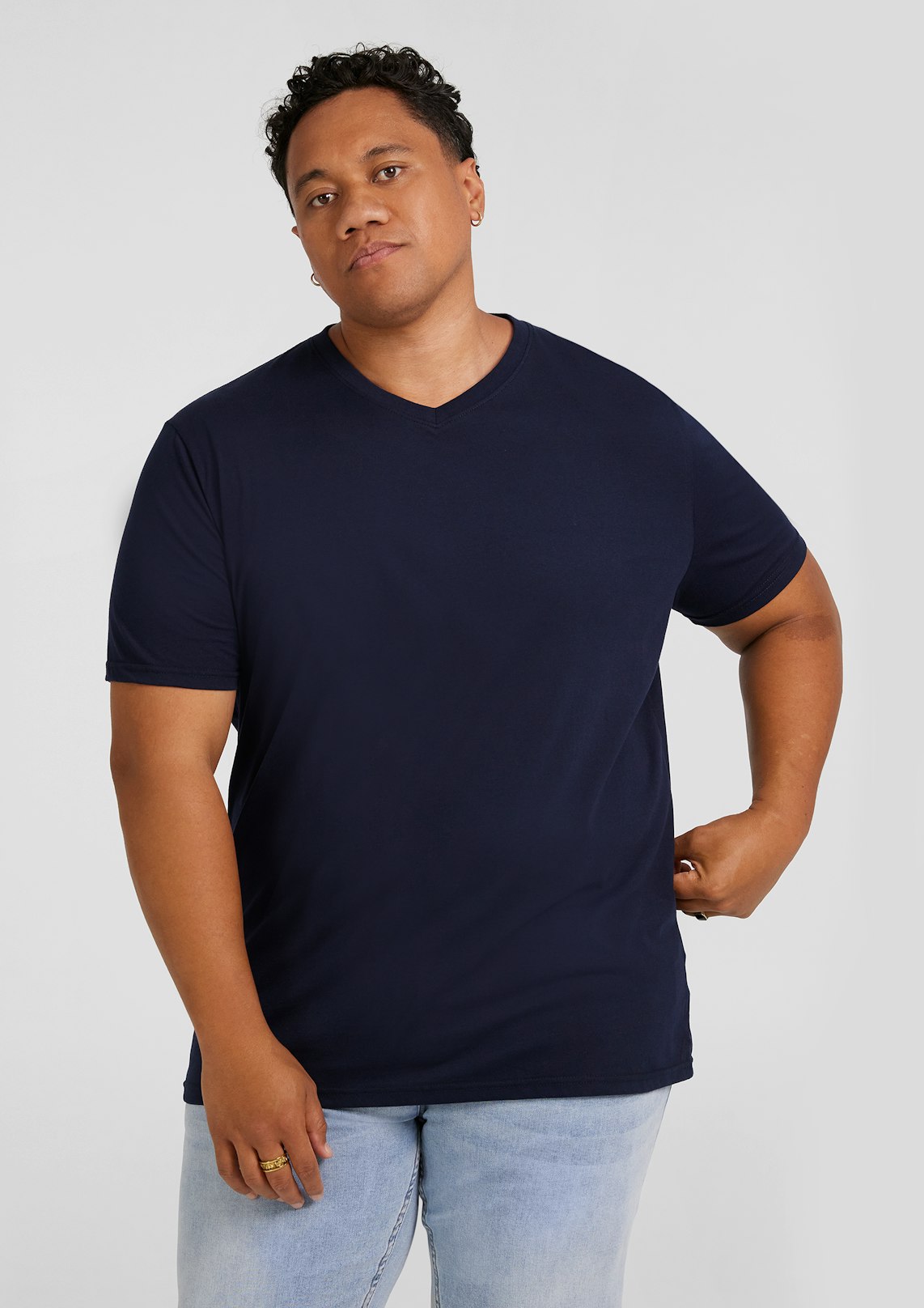 Essential V Neck Tee