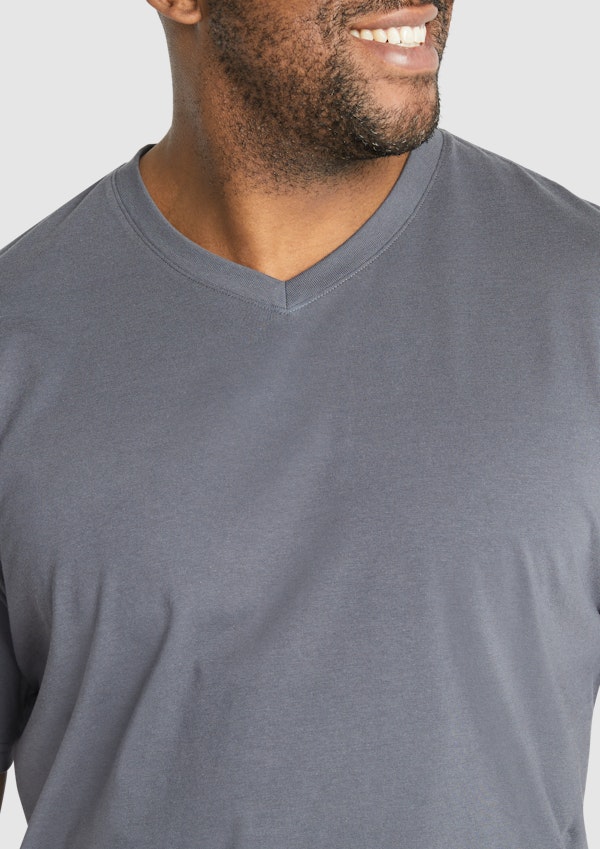 Slate Essential V Neck Tee
