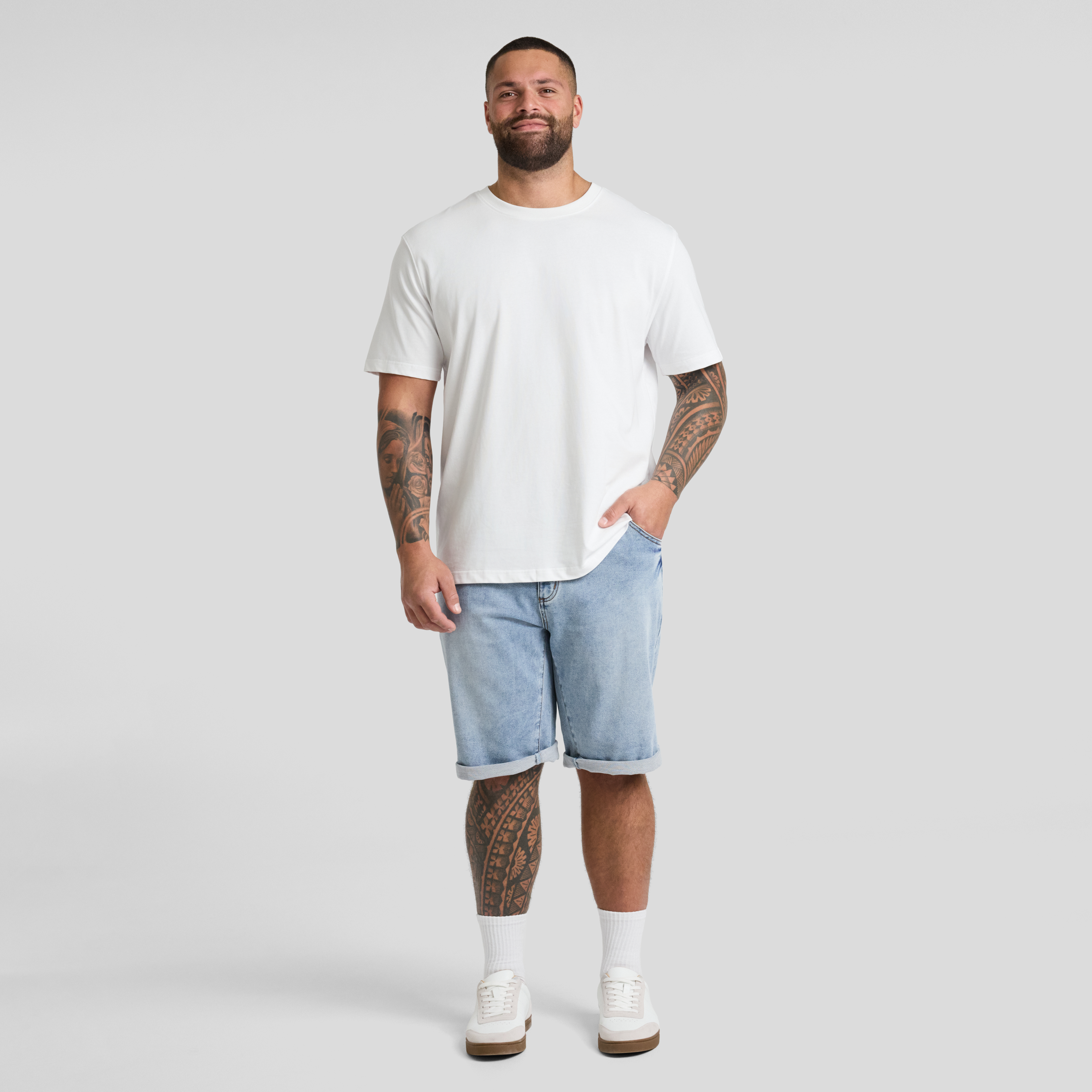 Light Wash Deran Knit Denim Short