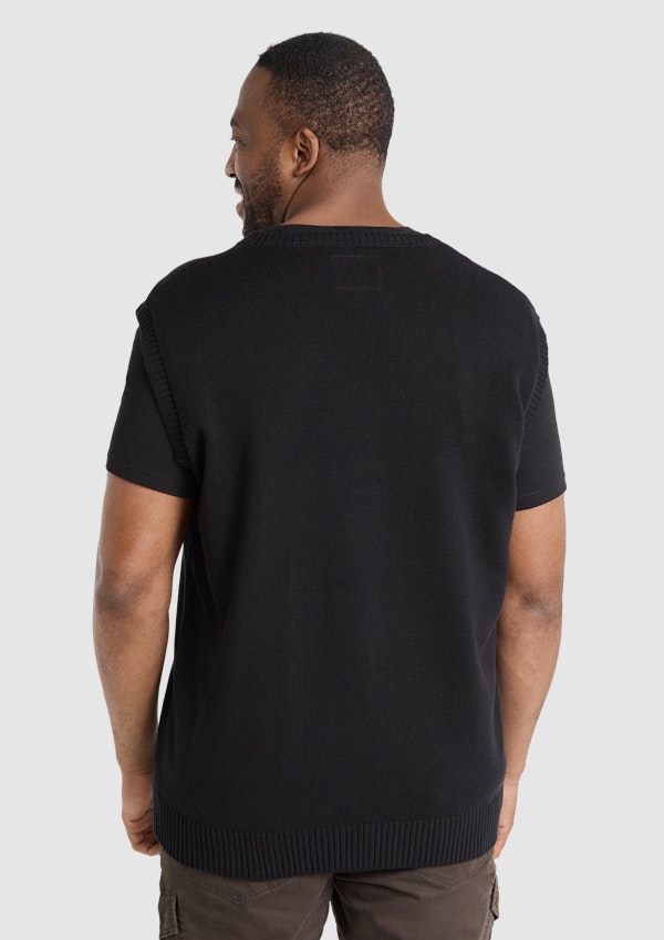 Black Essential Knit Vest