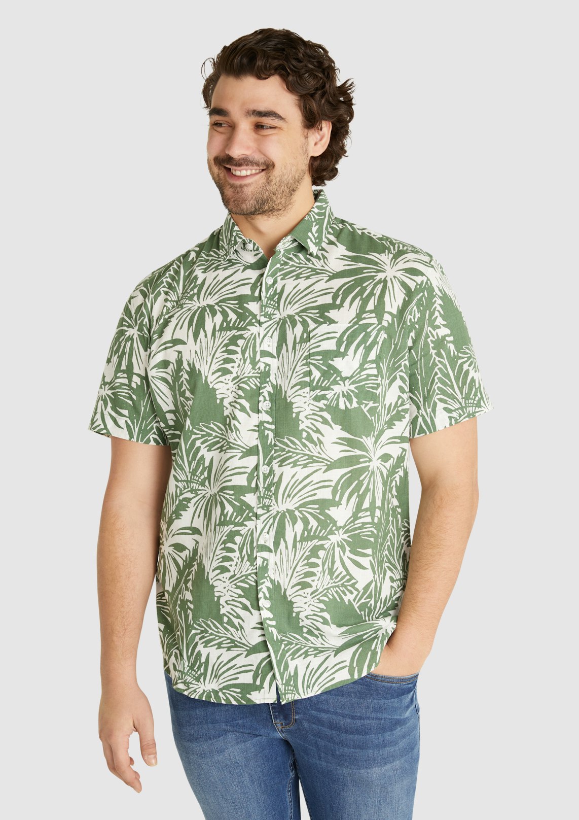 Johnny Bigg Loxton Classic Fit Leaf Print Short Sleeve Cotton Button-Up Shirt in Fern at Nordstrom, Size Large