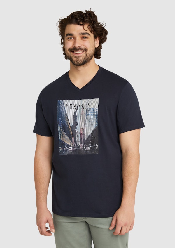 New York Heritage V Neck Tee