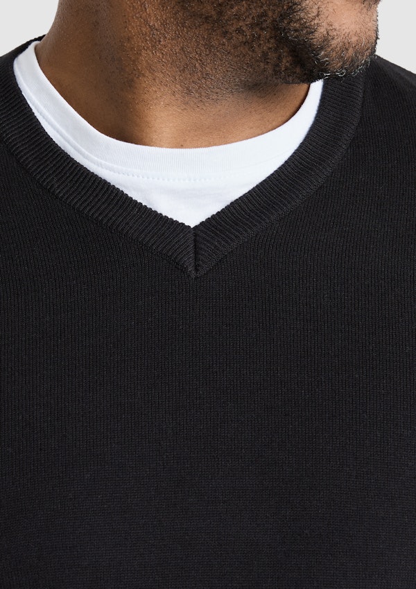 Essential V Neck Sweater