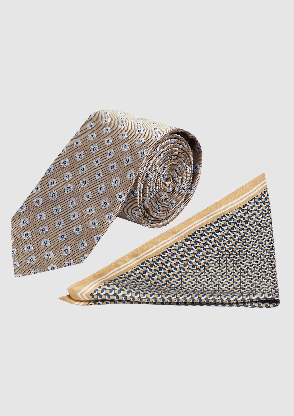 Geo Diamond Tie & Pkt Square Set