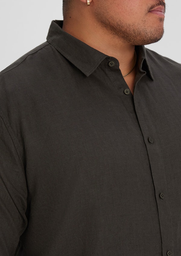 Army Resort Relaxed Fit Linen Shirt