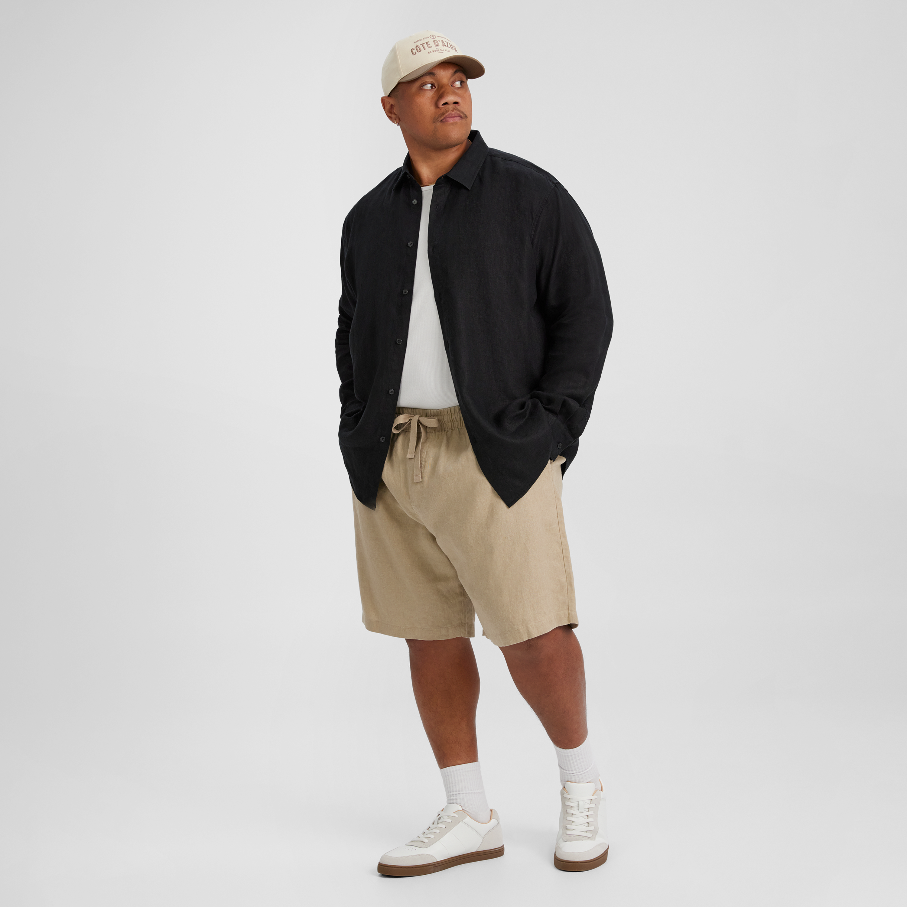 Straw Resort Linen Short