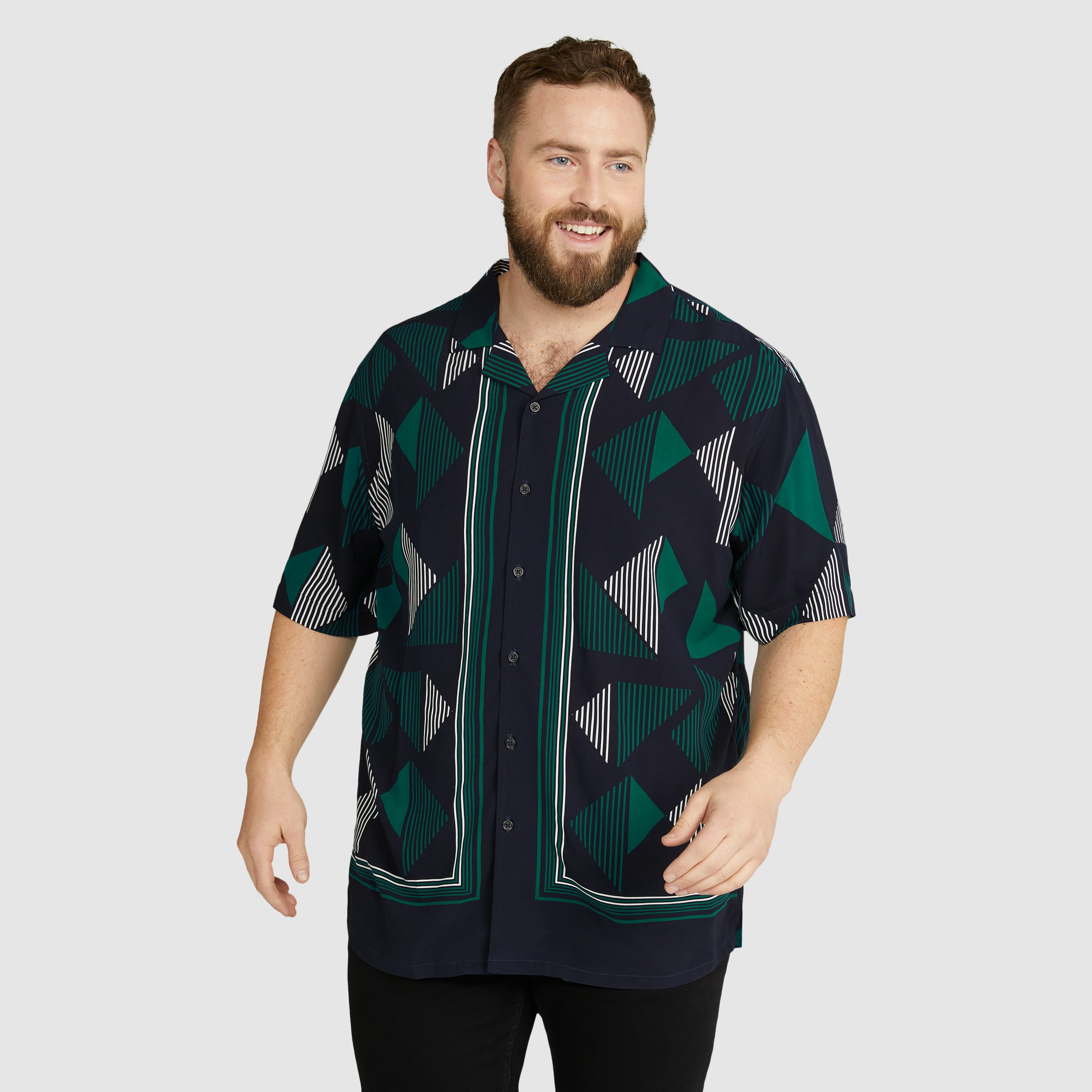 Navy Travis Relaxed Fit Shirt | Men's Tops | Johnny Bigg AU