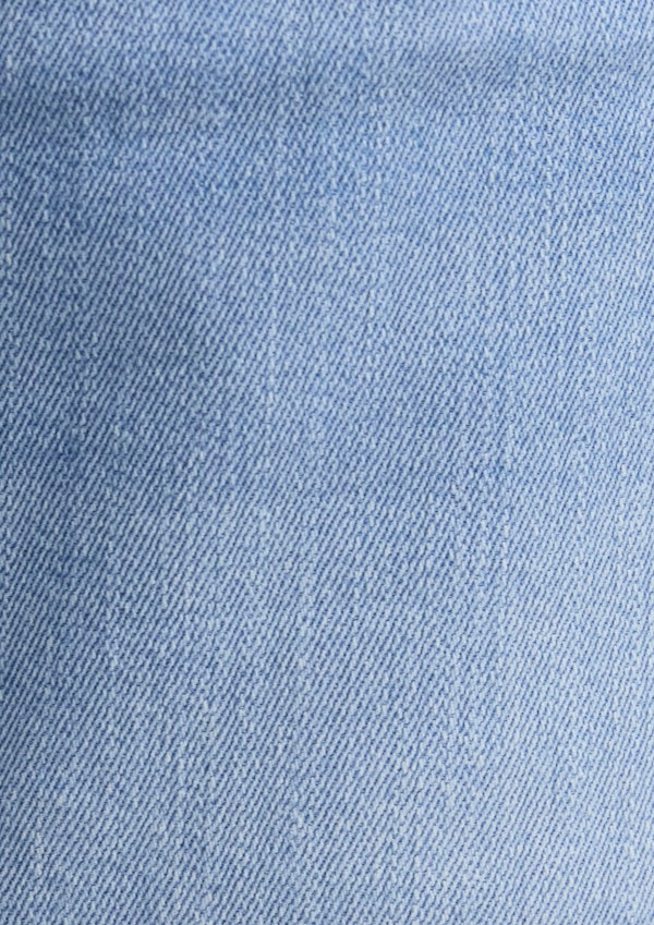 Light Wash Ronnie Tapered Fit Jean