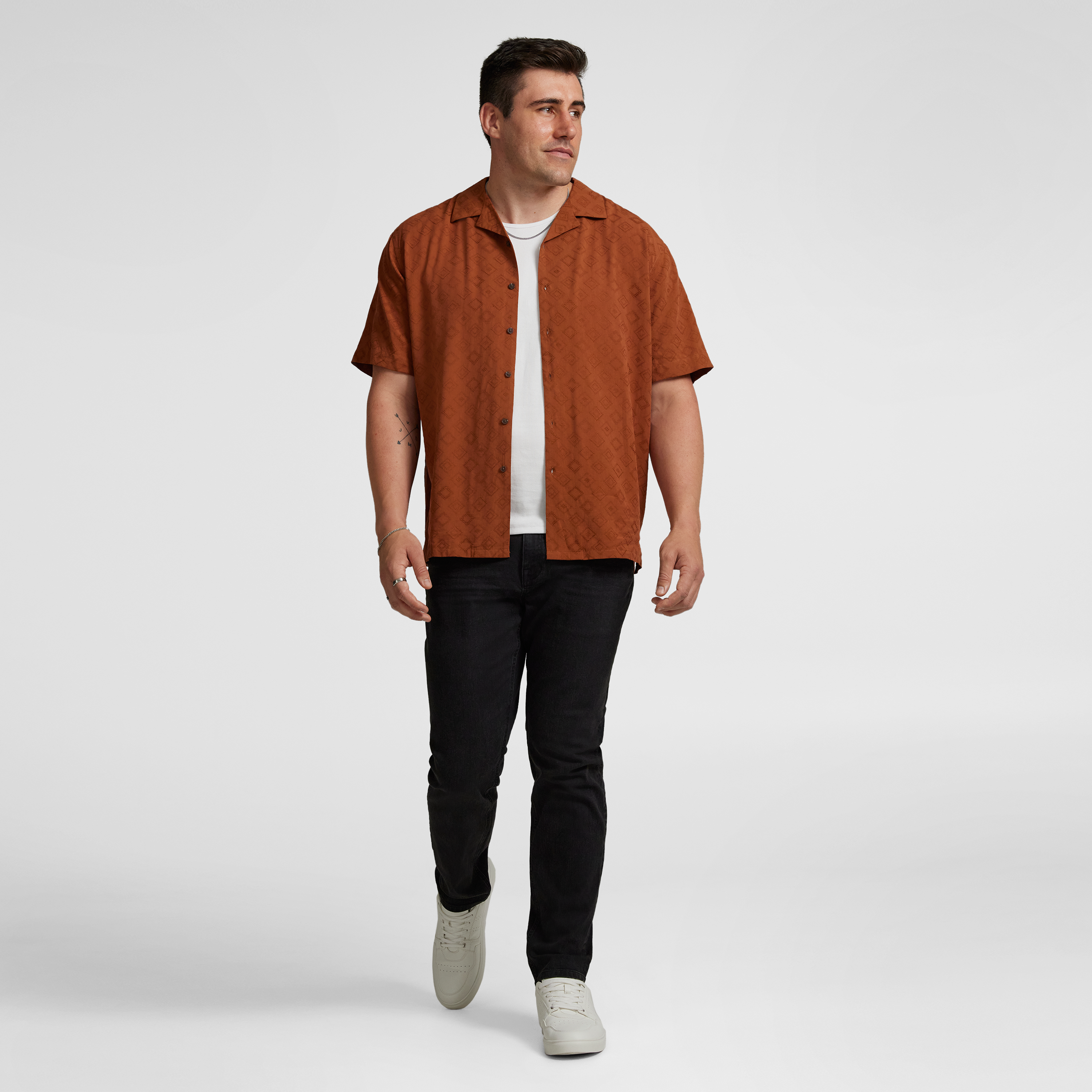 Washed Black Ronnie Tapered Fit Jean