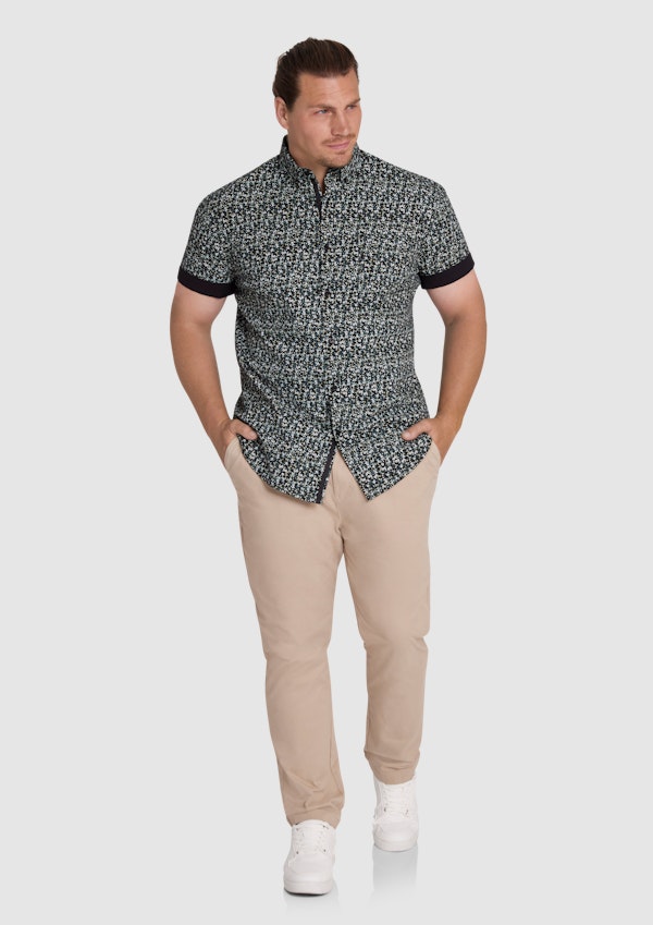 Black Reginal Stretch Shirt