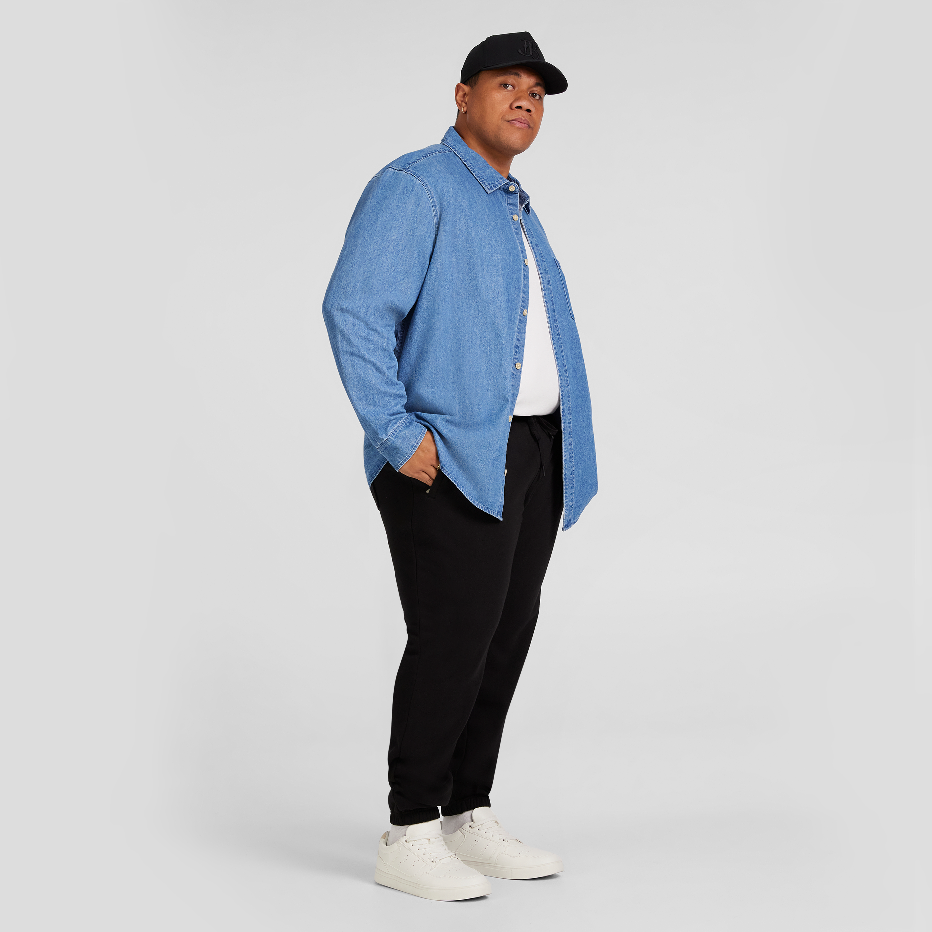 Black Maddox Fleece Track Pant