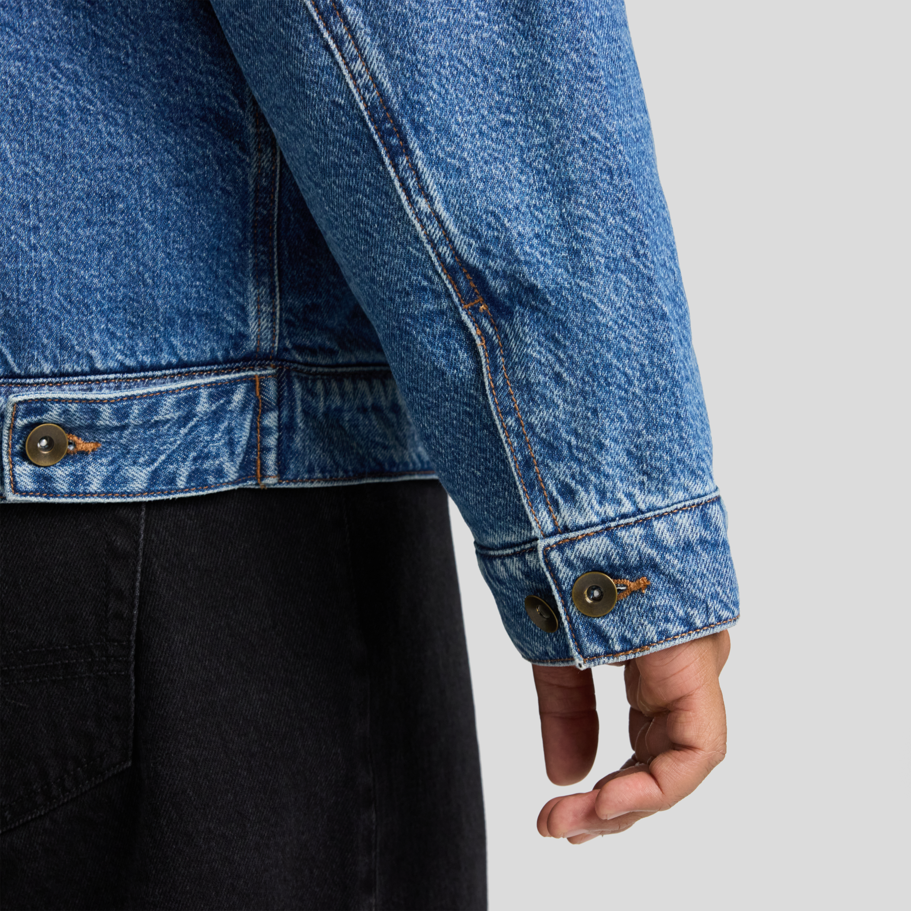 Dark Wash Wheeler SherpaDenim Trucker