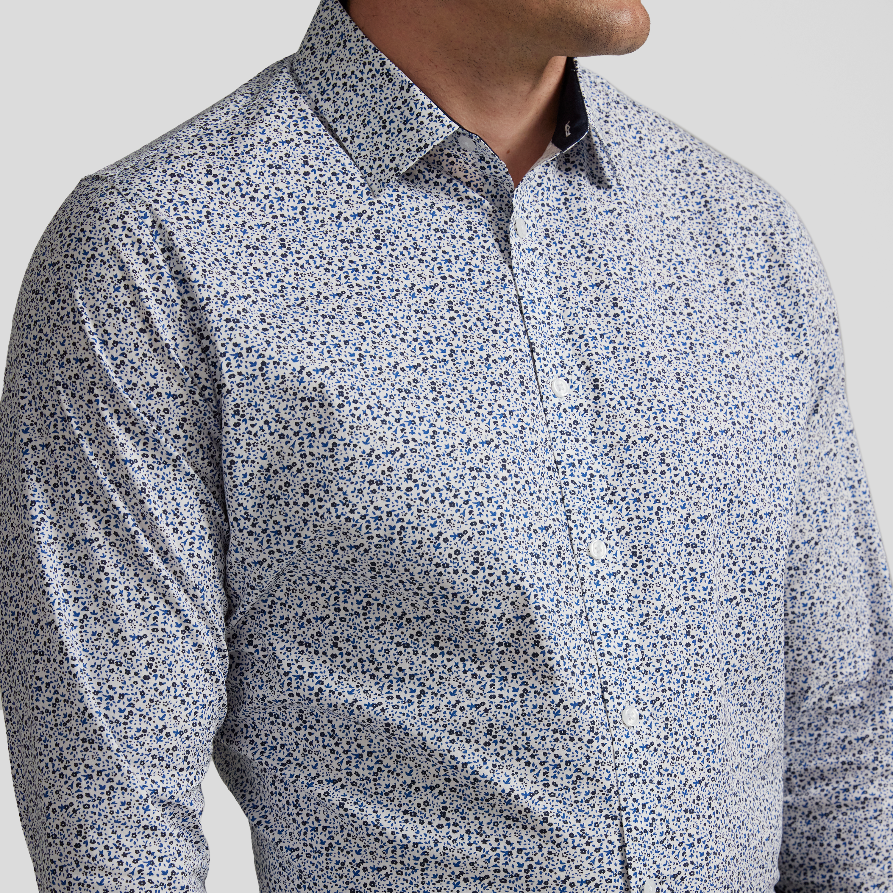 White Leo Ditsy Stretch Shirt