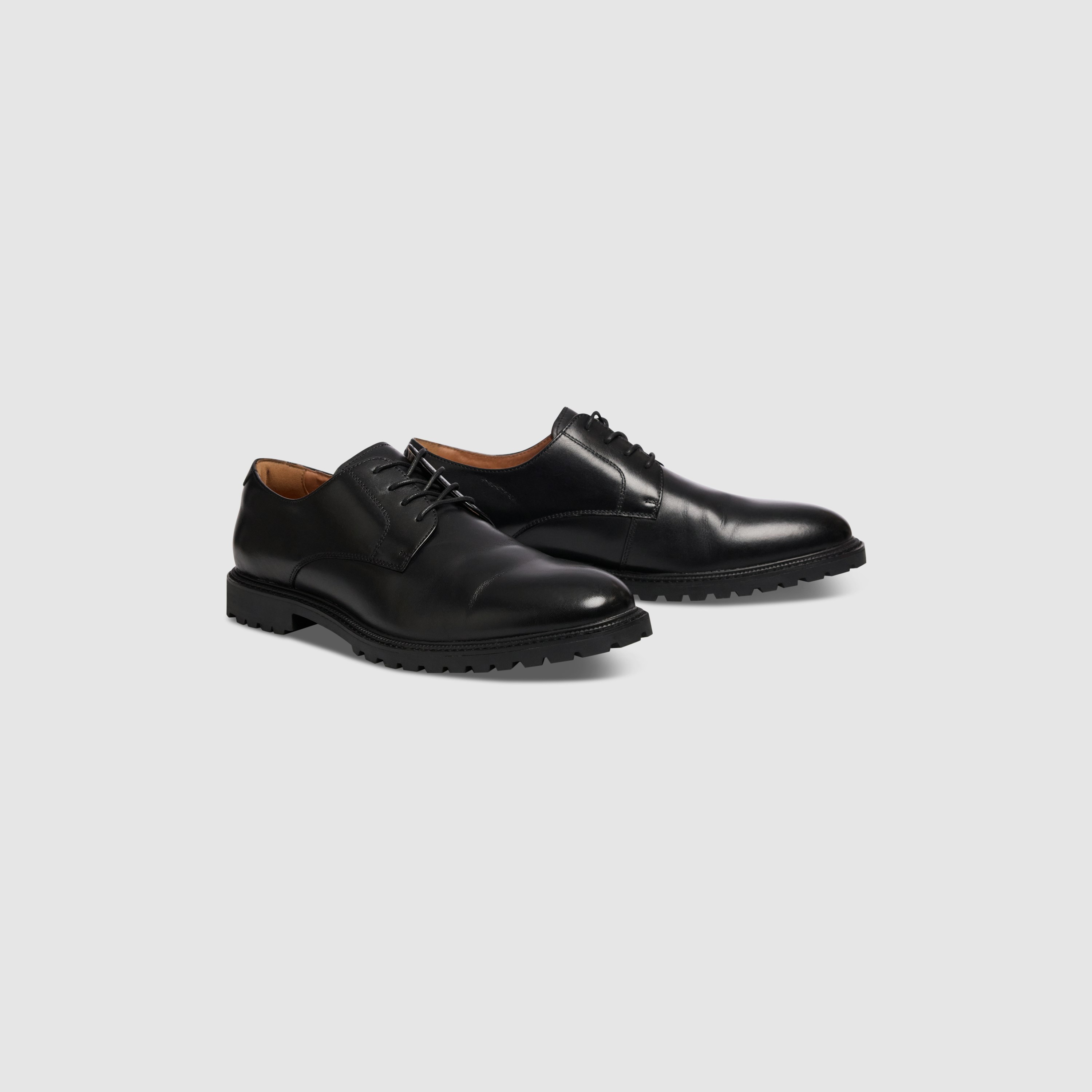 Eddie Derby Shoe