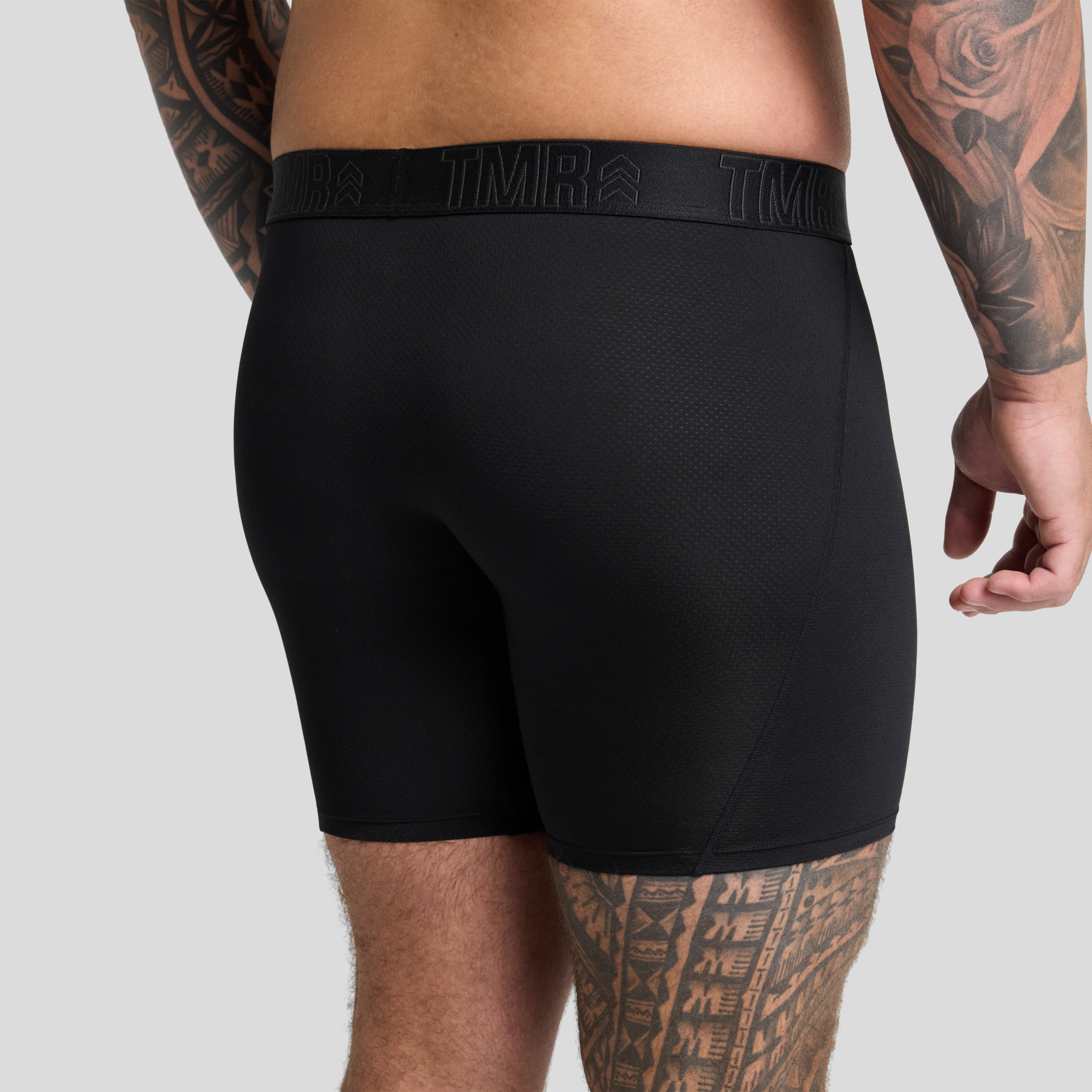 Black Tmr Active Trunk