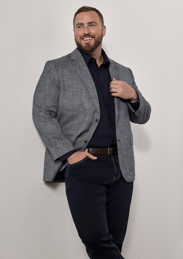 THE STRETCH BLAZER BUSINESS LOOK